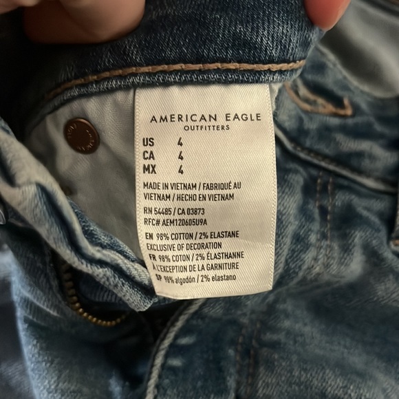 American eagle jean shorts medium wash - Picture 4 of 4